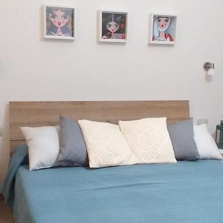 Il Vecchio Ginepro Bed & Breakfast Капотера Екстериор снимка
