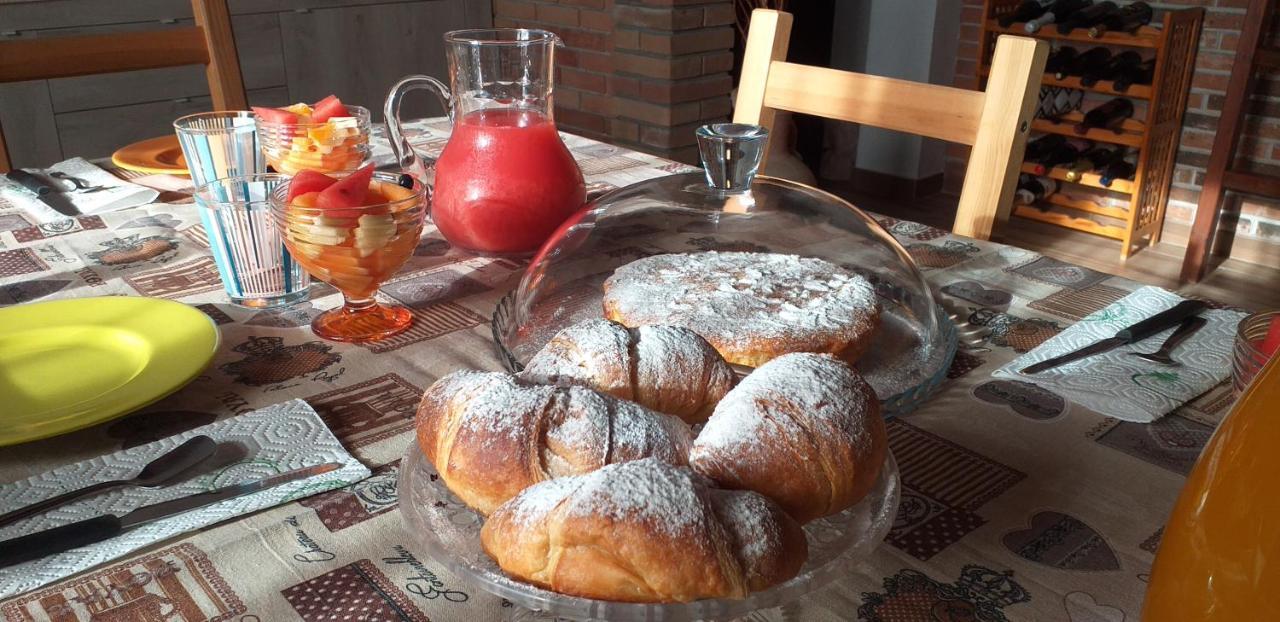 Il Vecchio Ginepro Bed & Breakfast Капотера Екстериор снимка