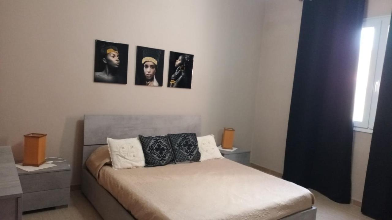 Il Vecchio Ginepro Bed & Breakfast Капотера Екстериор снимка